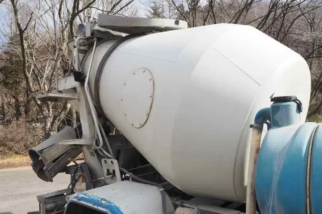 日野 レンジャー ADG-FC7JCWA(2WD)の写真13