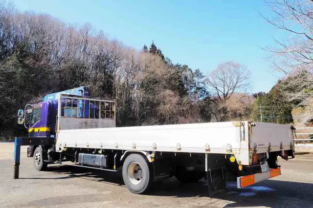 いすゞ フォワード PDG-FRR34T2(2WD)の写真3