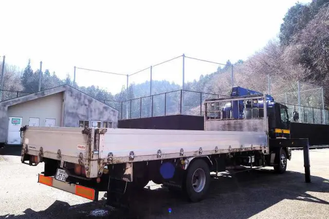 いすゞ フォワード PDG-FRR34T2(2WD)の写真5