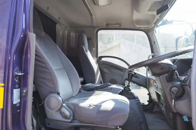 いすゞ フォワード PDG-FRR34T2(2WD)の写真46