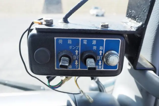 三菱 キャンター KK-FE73EB(2WD)の写真49