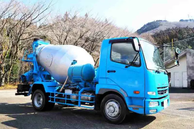 三菱 ファイター TKG-FK72FY(2WD)の写真7