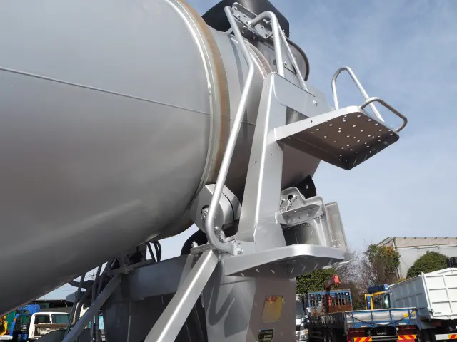 三菱 ファイター TKG-FK72FY(2WD)の写真30