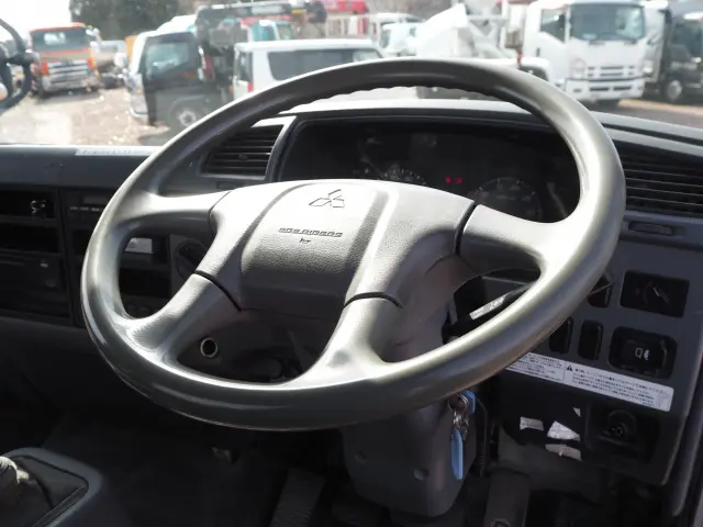 三菱 ファイター TKG-FK72FY(2WD)の写真47