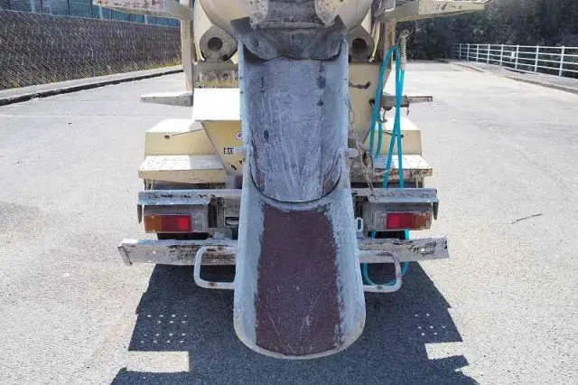 日野 デュトロ BDG-XZU304E(2WD)の写真23