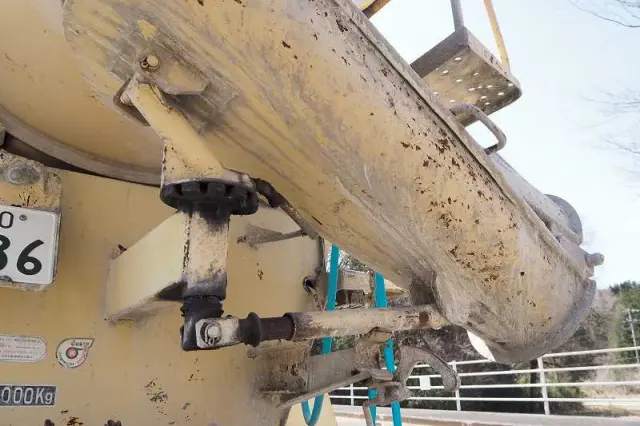 日野 デュトロ BDG-XZU304E(2WD)の写真24