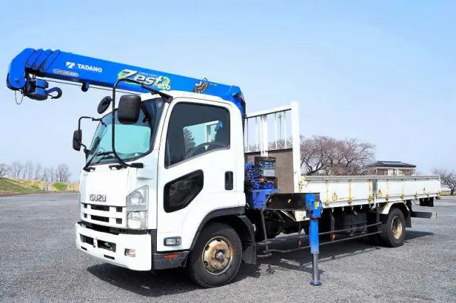 いすゞ フォワード TKG-FRR90S1(2WD)の写真1