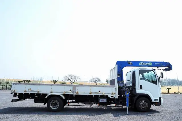 いすゞ フォワード TKG-FRR90S1(2WD)の写真6