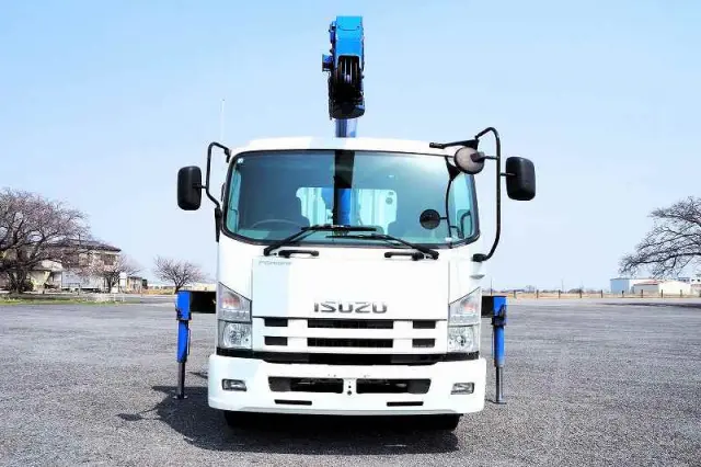 いすゞ フォワード TKG-FRR90S1(2WD)の写真8