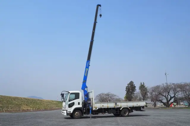 いすゞ フォワード TKG-FRR90S1(2WD)の写真16