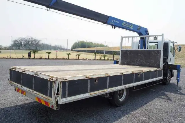 いすゞ フォワード TKG-FRR90S1(2WD)の写真24