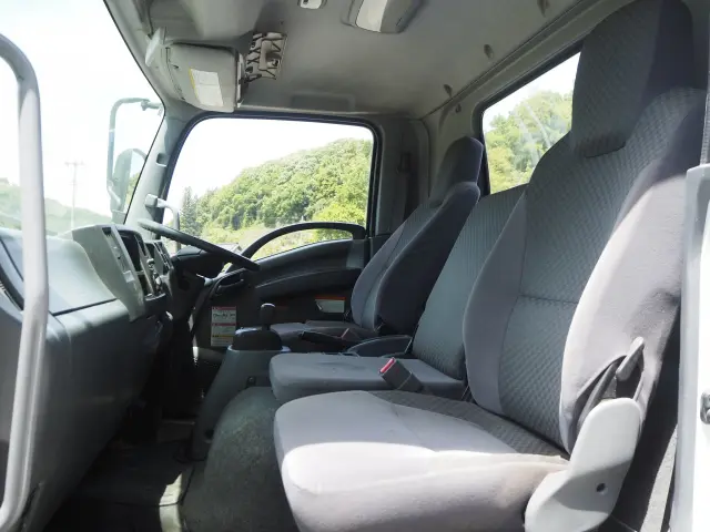 いすゞ フォワード TKG-FRR90S1(2WD)の写真41