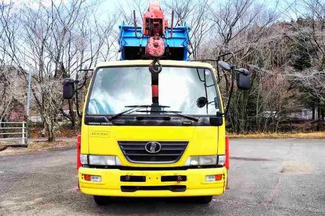 ＵＤ コンドル BDG-MK36C(2WD)の写真8