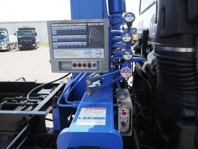 UD コンドル BDG-MK36C(2WD)の写真10