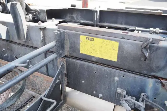 ＵＤ コンドル BDG-MK36C(2WD)の写真25