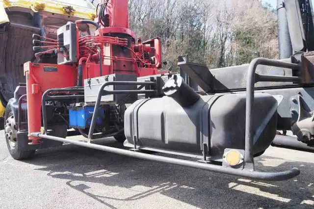 ＵＤ コンドル BDG-MK36C(2WD)の写真34