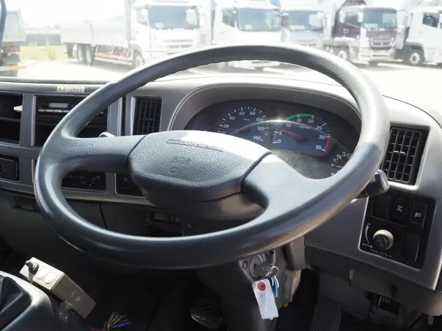 UD コンドル BDG-MK36C(2WD)の写真43