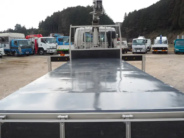 三菱 ファイター PA-FK61F(2WD)の写真16