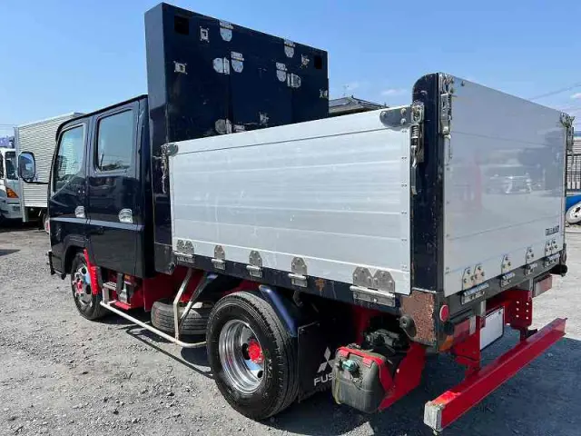 三菱 キャンター TKG-FBA20(2WD)の写真3