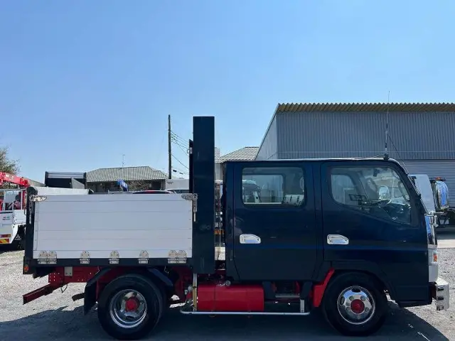 三菱 キャンター TKG-FBA20(2WD)の写真6