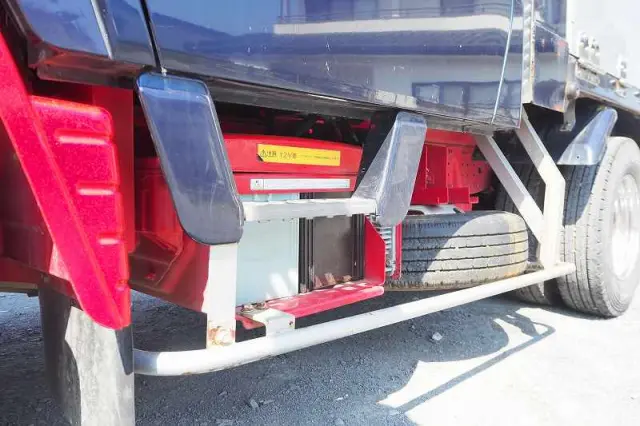 三菱 キャンター TKG-FBA20(2WD)の写真34