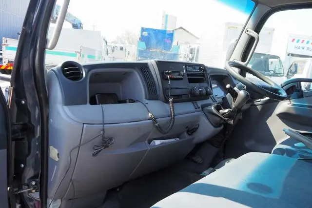 三菱 キャンター TKG-FBA20(2WD)の写真41