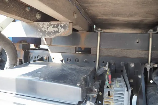 三菱 キャンター 2PG-FEB90(2WD)の写真36