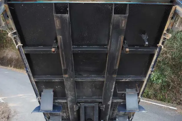 三菱 キャンター 2PG-FBA60(2WD)の写真31