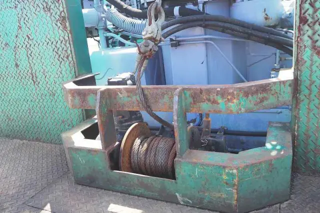 UD コンドル PK-PW37A(6x4)の写真25