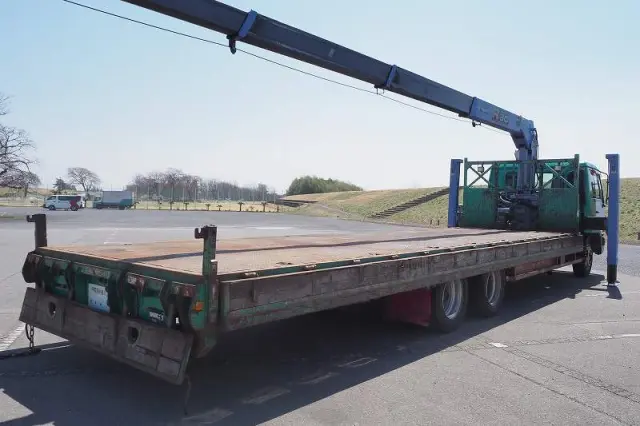 UD コンドル PK-PW37A(6x4)の写真27