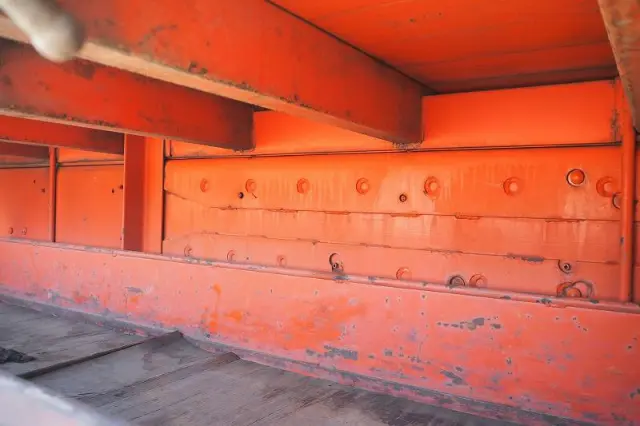 UD コンドル PK-PW37A(6x4)の写真31