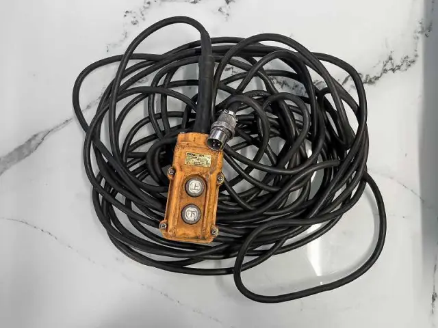 UD コンドル PK-PW37A(6x4)の写真48