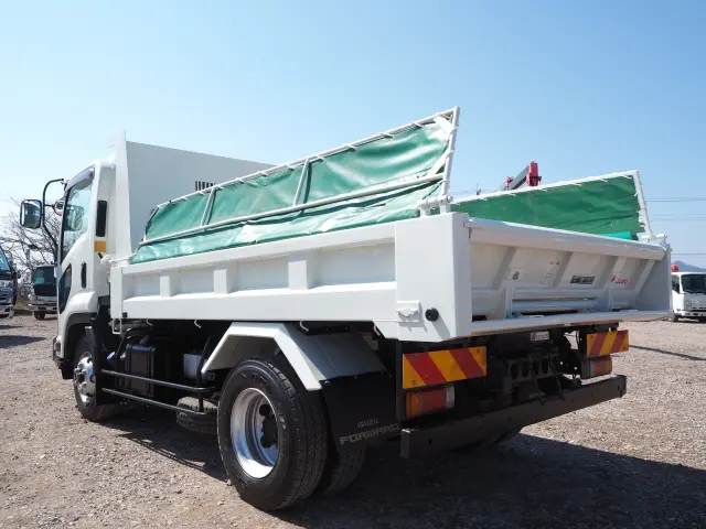 いすゞ フォワード 2PG-FRR90S1(2WD)の写真3