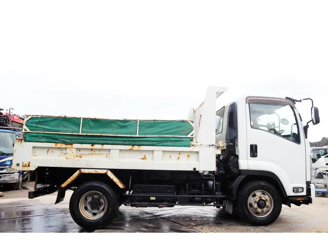 いすゞ フォワード 2PG-FRR90S1(2WD)の写真6