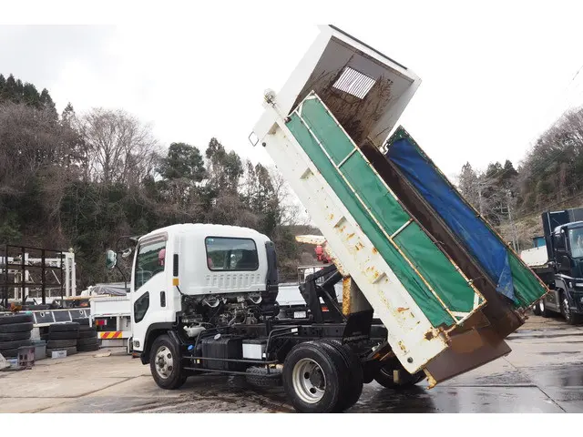 いすゞ フォワード 2PG-FRR90S1(2WD)の写真10