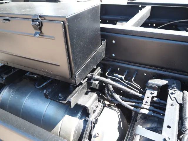 いすゞ フォワード 2PG-FRR90S1(2WD)の写真14