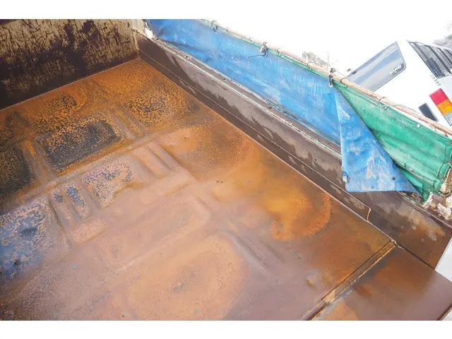 いすゞ フォワード 2PG-FRR90S1(2WD)の写真18