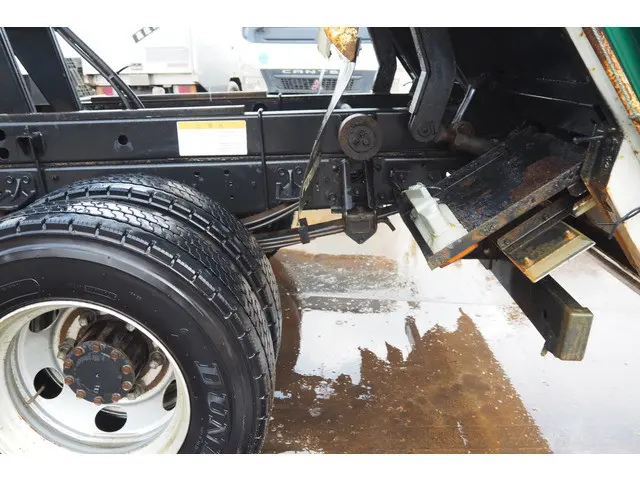 いすゞ フォワード 2PG-FRR90S1(2WD)の写真22