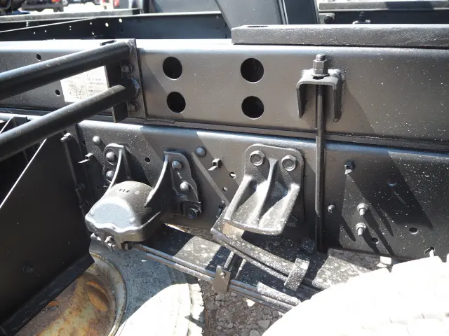 いすゞ フォワード 2PG-FRR90S1(2WD)の写真35