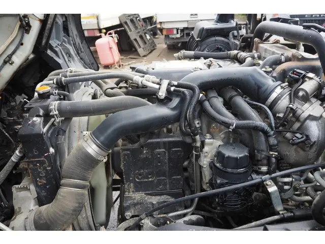 いすゞ フォワード 2PG-FRR90S1(2WD)の写真41