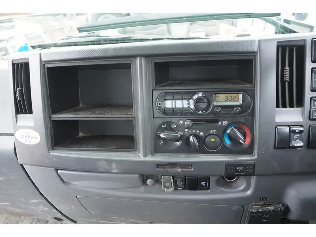いすゞ フォワード 2PG-FRR90S1(2WD)の写真49