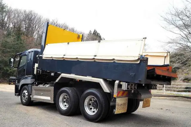 三菱 スーパーグレート QKG-FV60VX(6x4)の写真3