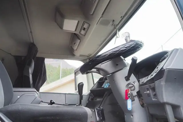 三菱 スーパーグレート QKG-FV60VX(6x4)の写真45