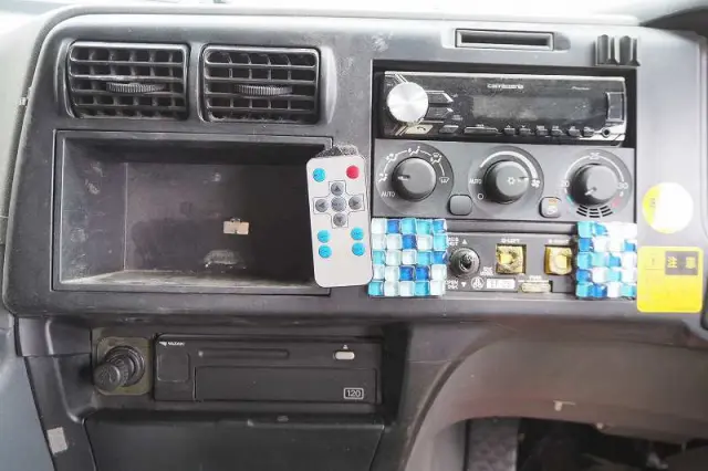 三菱 スーパーグレート QKG-FV60VX(6x4)の写真48