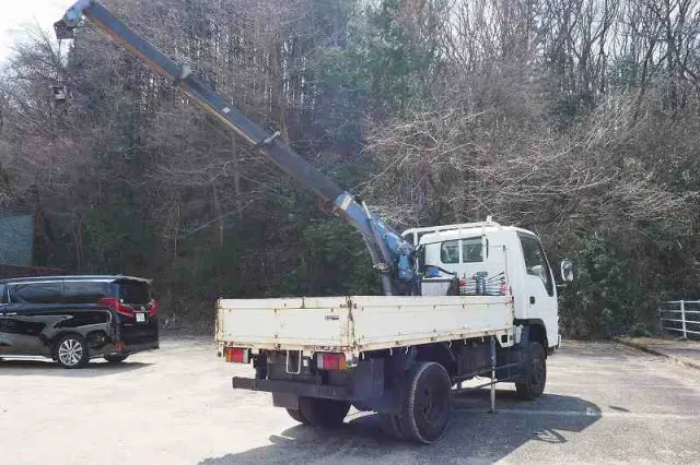 いすゞ エルフ KR-NKS81GR(4WD)の写真10