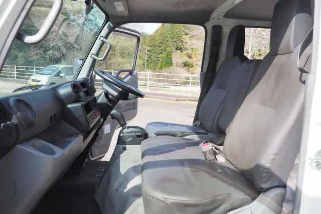 トヨタ ダイナ 2RG-XZU605(2WD)の写真35