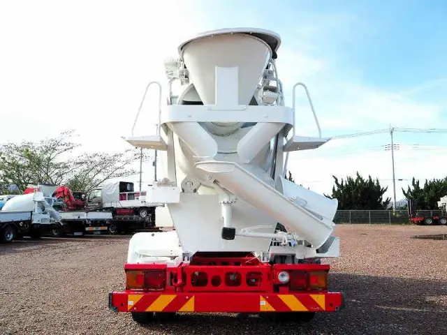 日野 レンジャー TKG-FC9JCAA(2WD)の写真4