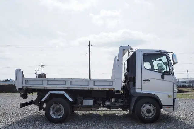 日野 レンジャー TKG-FC9JCAA(2WD)の写真15