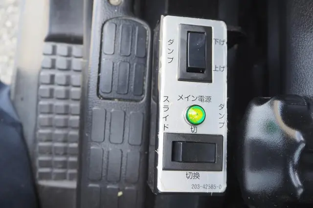 日野 レンジャー TKG-FC9JCAA(2WD)の写真49