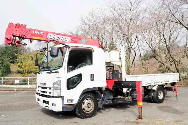 いすゞ フォワード SKG-FRR90S2(2WD)の写真1
